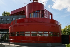 24_L2_restaurant_ParcLaVillette_Paris_JHG-161-2