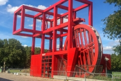 7_N7_first_aid_ParcLaVillette_Paris_JHG_0780-3