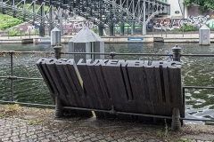 Berlin_-_Tiergarten_Rosa_Luxemburg_Denkmal